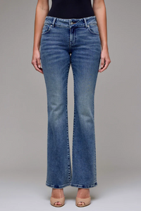 Low Rise Ryan Bootcut 33" Inseam | Vintage Wash