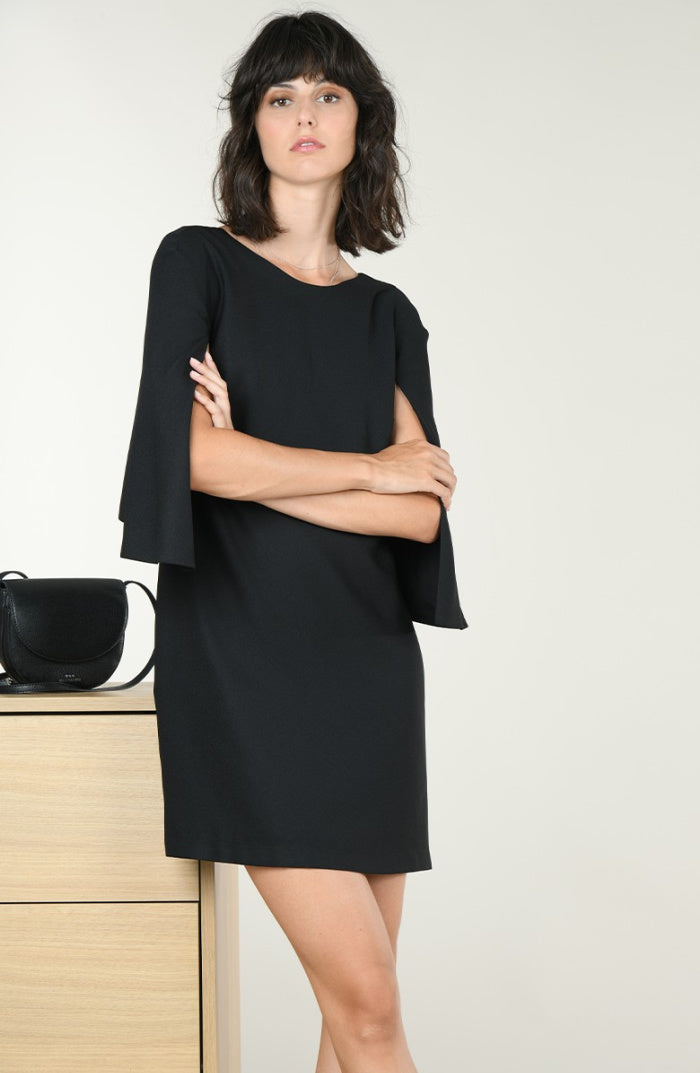 Scoop-Neck Black Shift Dress With Attached Back Cape – Harriman