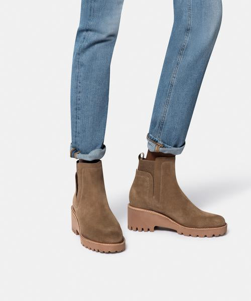 Huey booties in olive Clearance