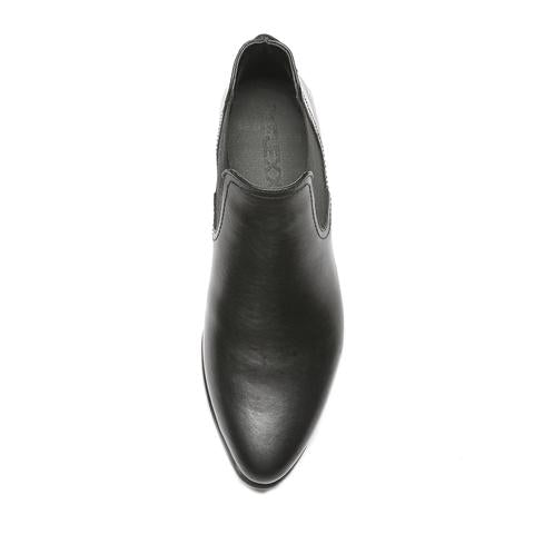 Taper Toe Slip-On Low Bootie | Brandy, Black