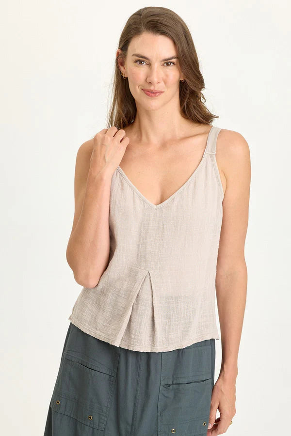 Hedley Tank | Clay Pot