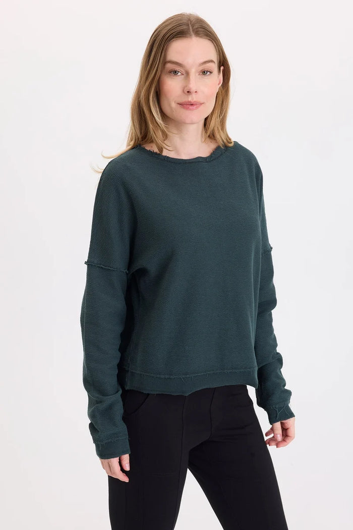 Cirilla Long Sleeve Top | Vining Ivy, Hibiscus