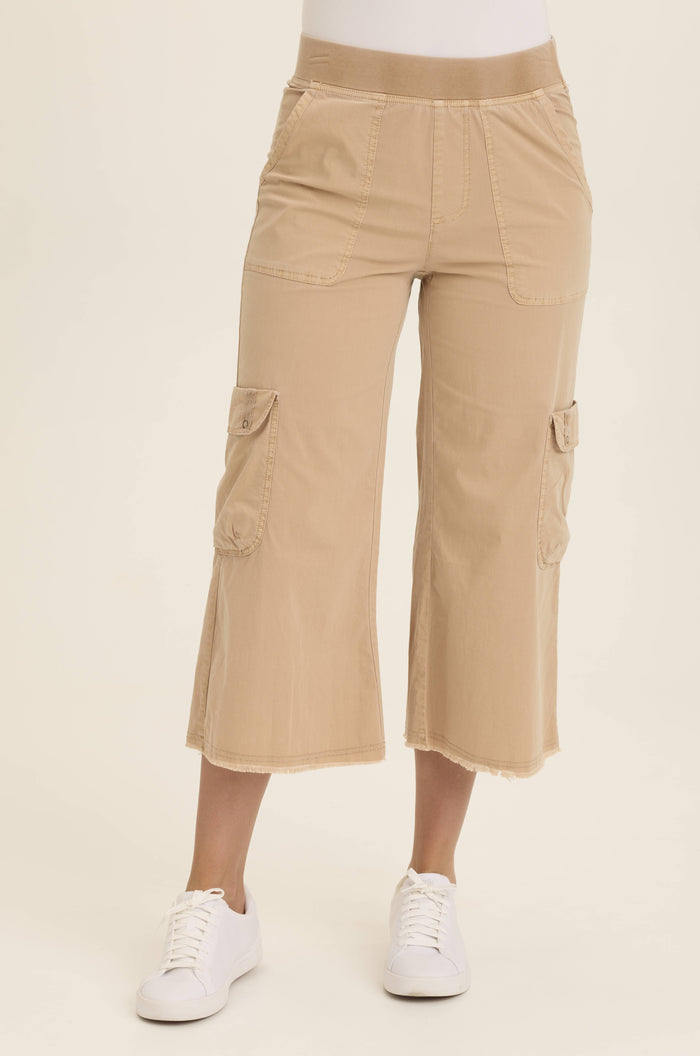 Femke Cargo Crop | Fireclay, White