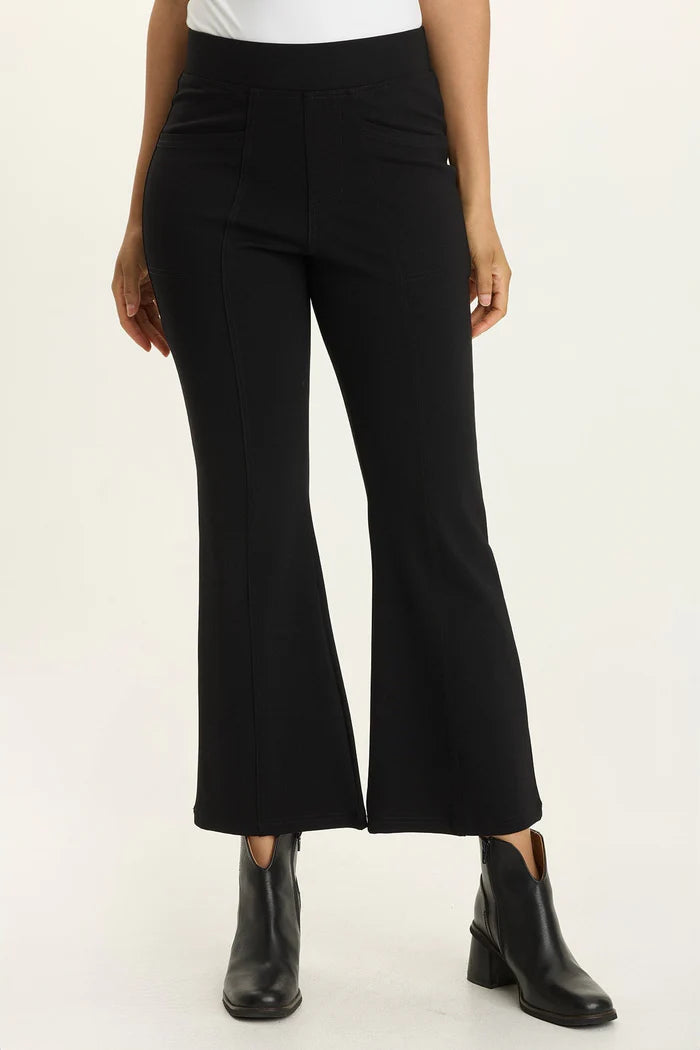 Yanis Flare Pant | Black