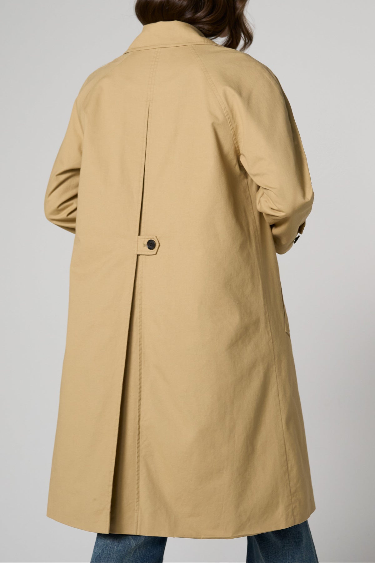 Raglan Sleeve Coat with Pleat Back | Croissant