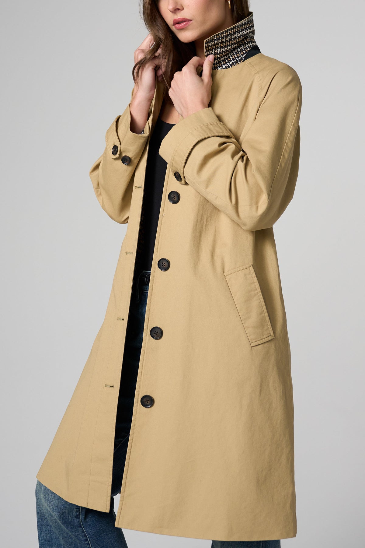 Raglan Sleeve Coat with Pleat Back | Croissant