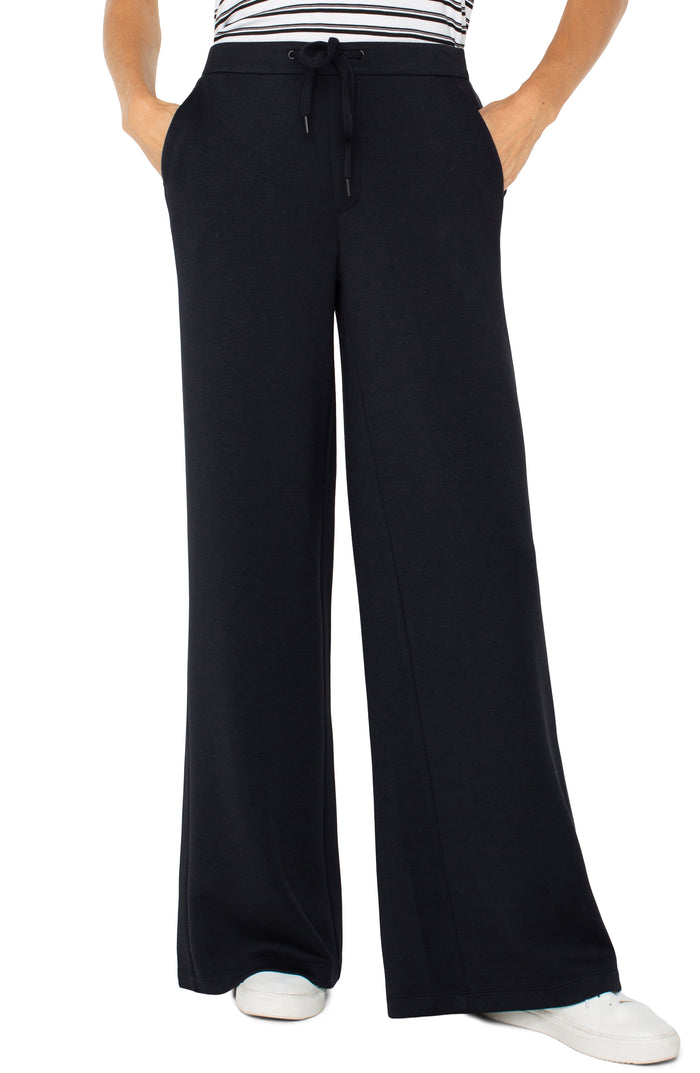 Pull-On Wide Leg Trouser | Black