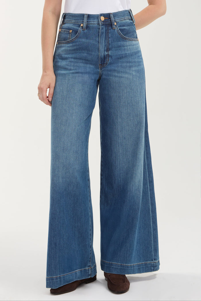 Kit High Rise Relaxed Wide Leg Jean 32" Inseam | Autumn Fade