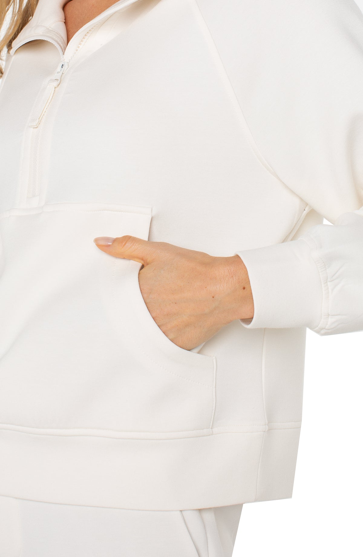 Athletic Popover Quarter Zip | White Cloud