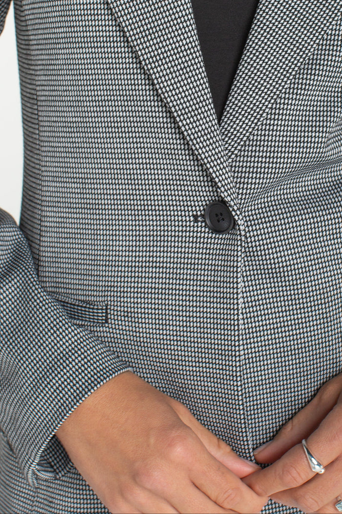 Petite Fitted Blazer | Black/White Mini Check