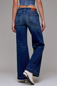 Happi Low-Rise Comfort Flare | Dark