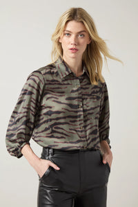 Victorian Flowy Balloon Sleeve Shirt | Untamed Grace