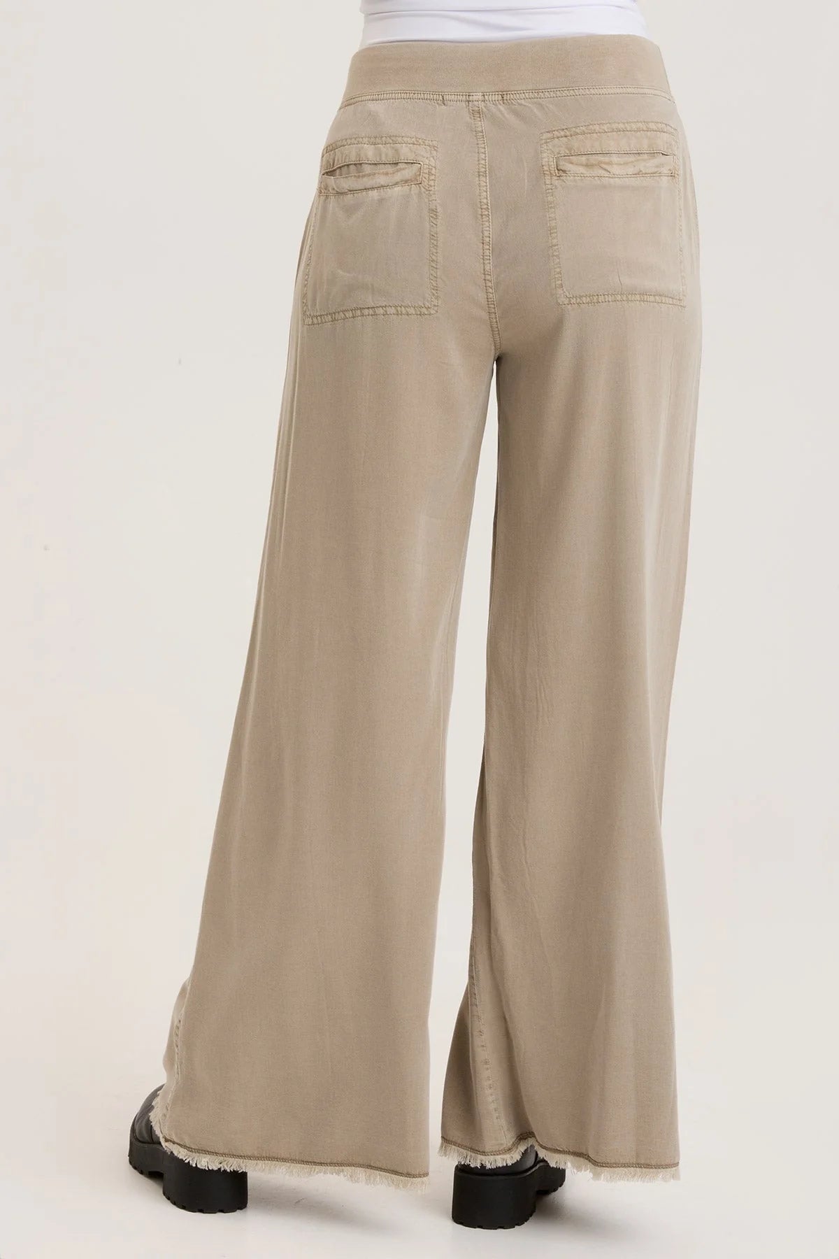 Twill Beach Trouser | Tanglewood, Black, Sarsparilla