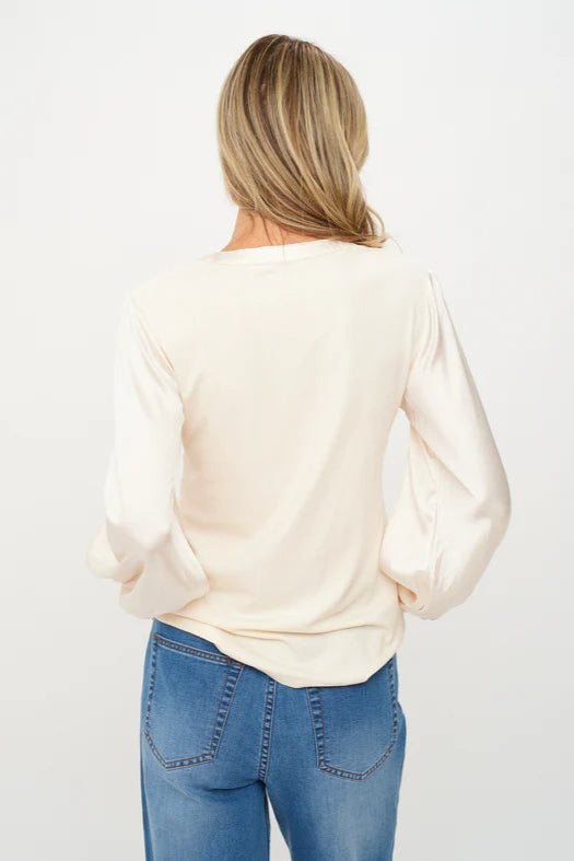 Janie Ribbed Satin Sleeve Top | Pearl
